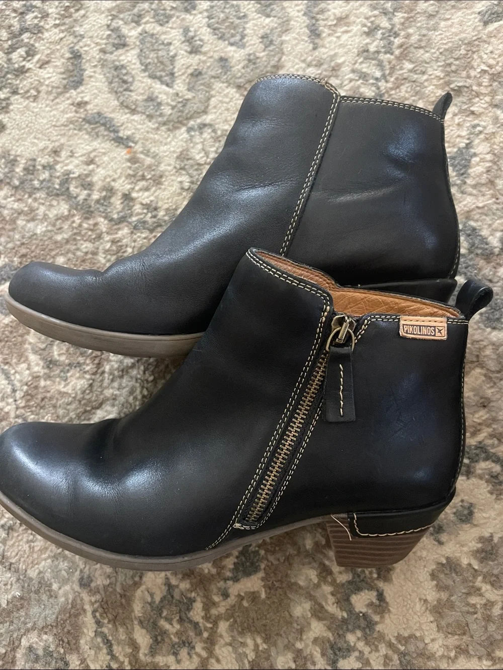Pikolinos Rotterdam Black Leather ankle Boots. Size 8 NWOT